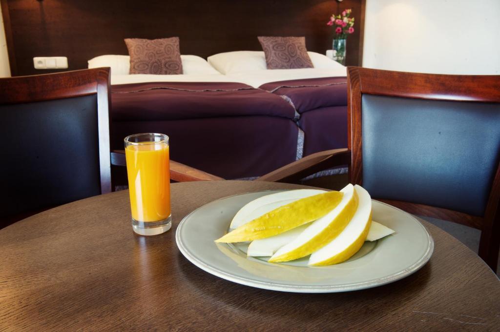 Hotel Farma Pelhrimov Ruang foto